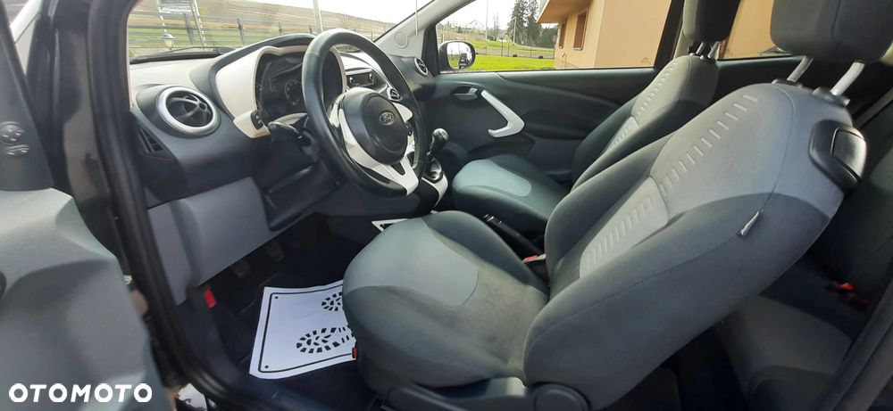 Ford KA - 35