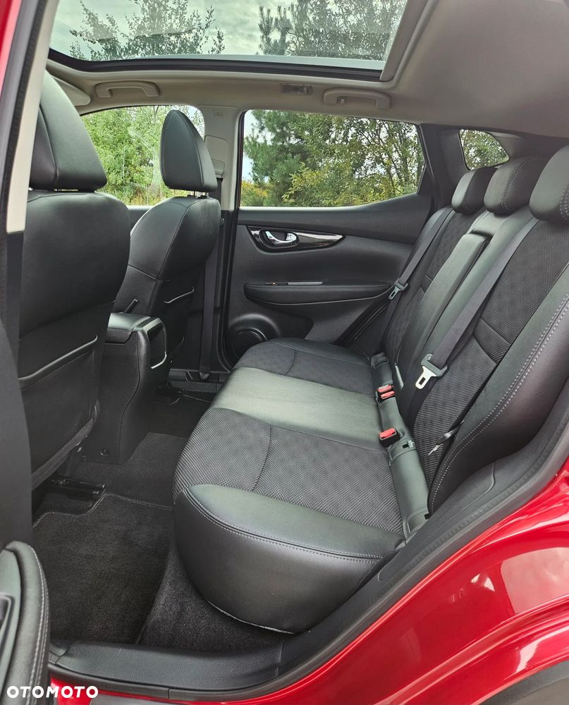 Nissan Qashqai 1.2 DIG-T Xtronic TEKNA - 17