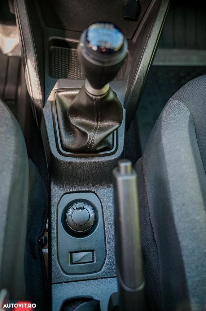 Dacia Duster Blue dCi 115 4WD Comfort - 8