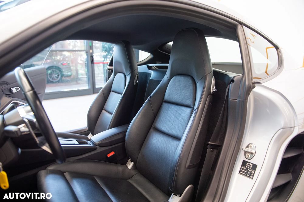 Porsche Cayman PDK - 20