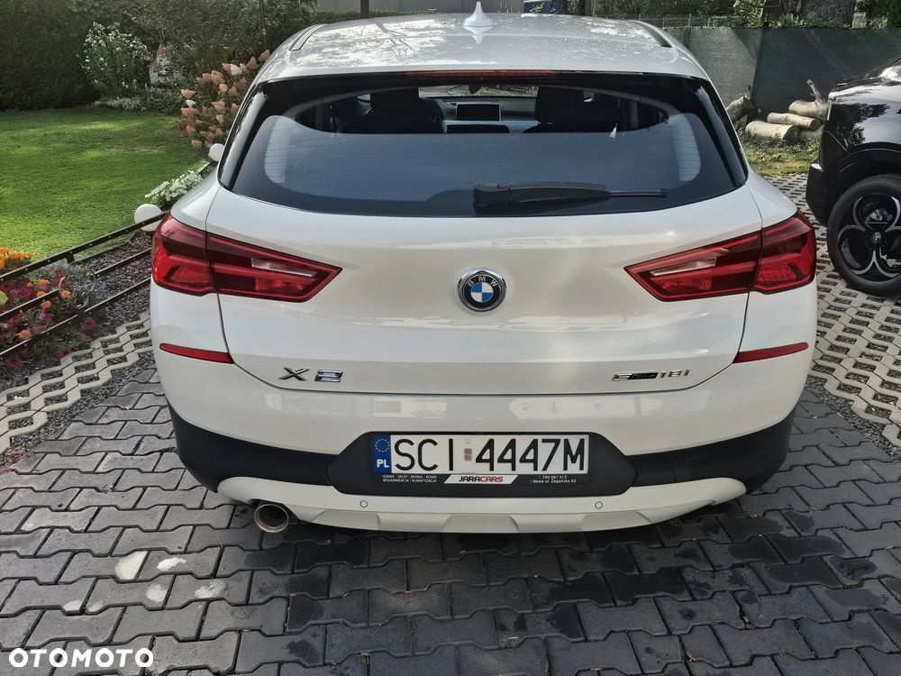 BMW X2 sDrive18i - 12