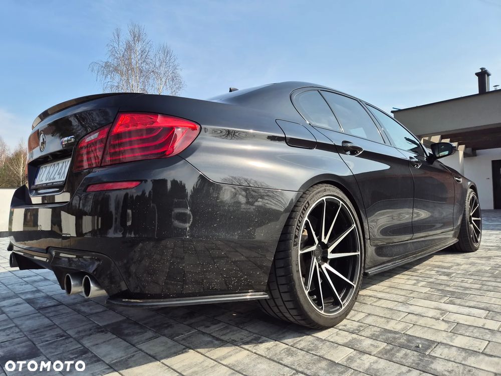 BMW M5 Standard - 18