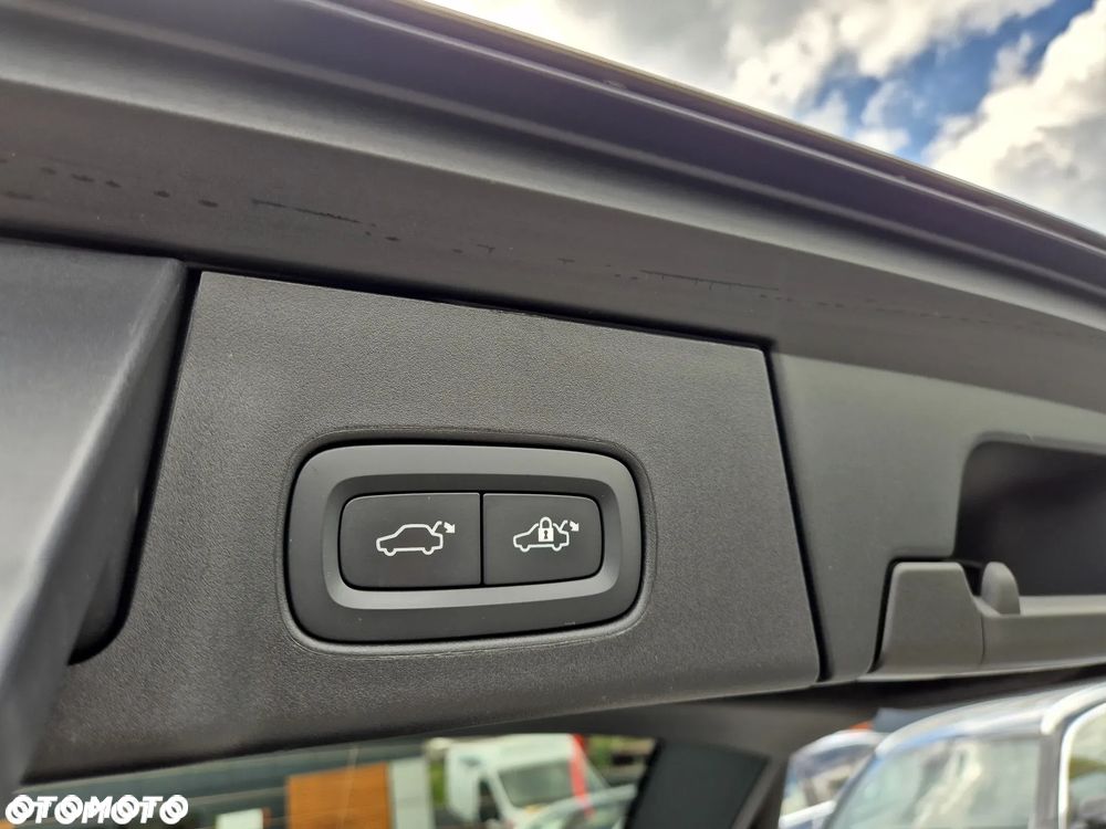 Volvo V90 T6 Recharge AWD Geartronic Inscription - 26