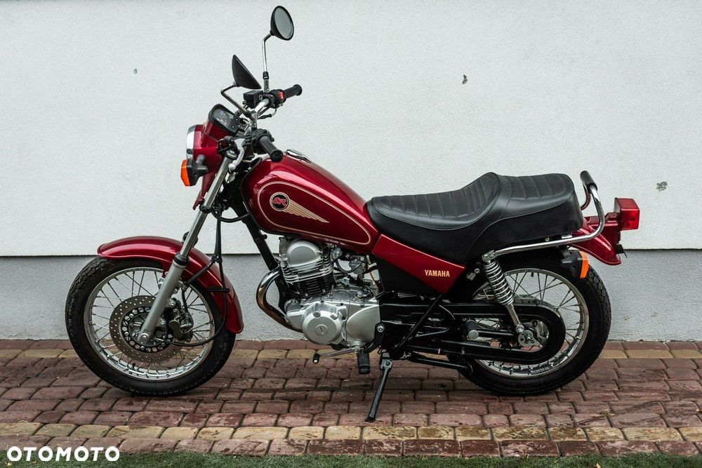 Yamaha SR - 6
