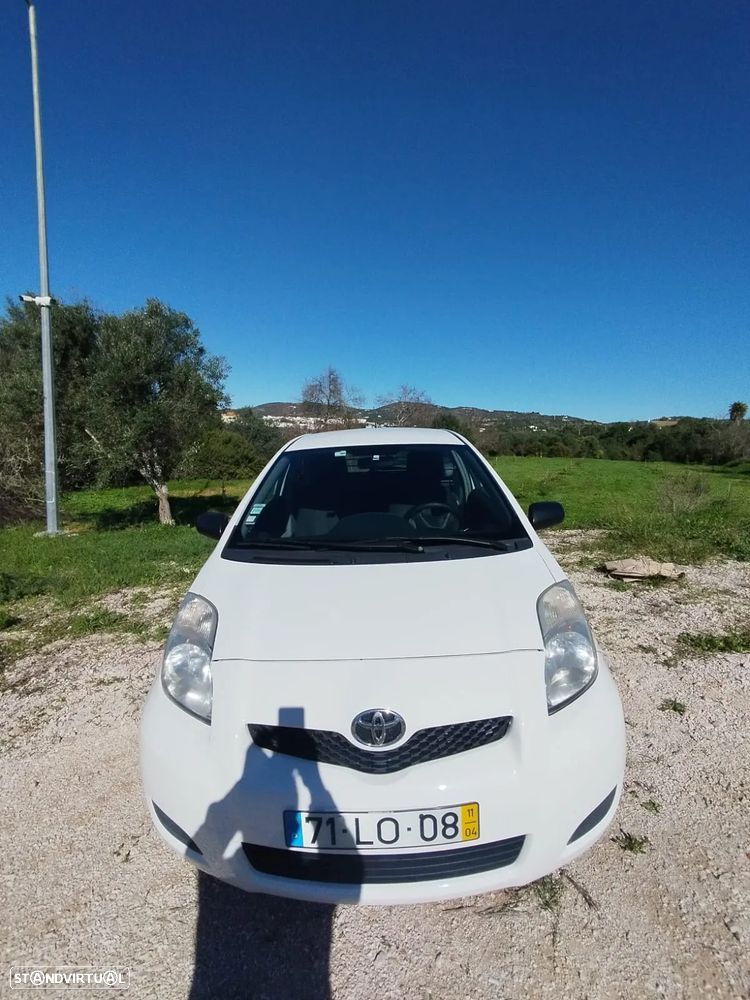 Toyota Yaris - 2
