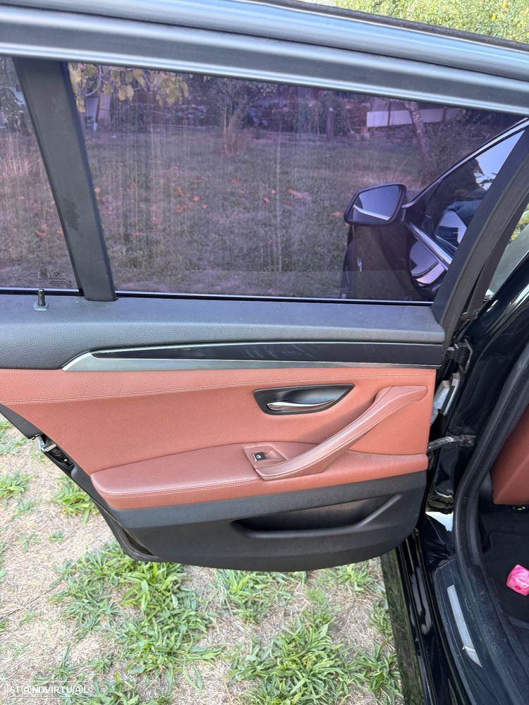 BMW 520 d Line Luxury Auto - 32