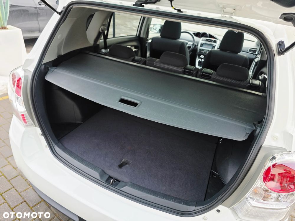 Toyota Verso 1.6 D-4D Premium - 11