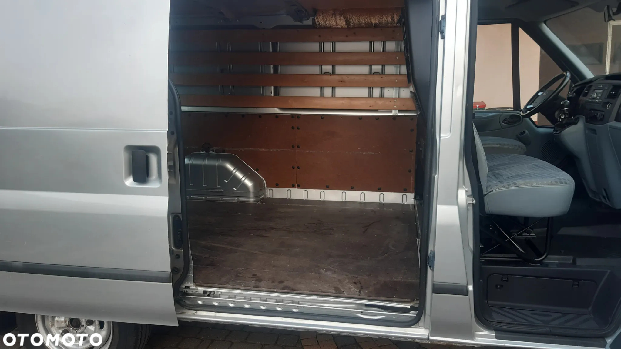 Ford Transit - 6
