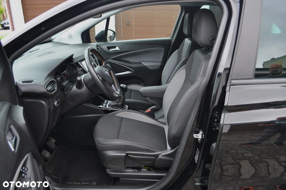 Opel Crossland X 1.2 Start/Stop Design Line - 26