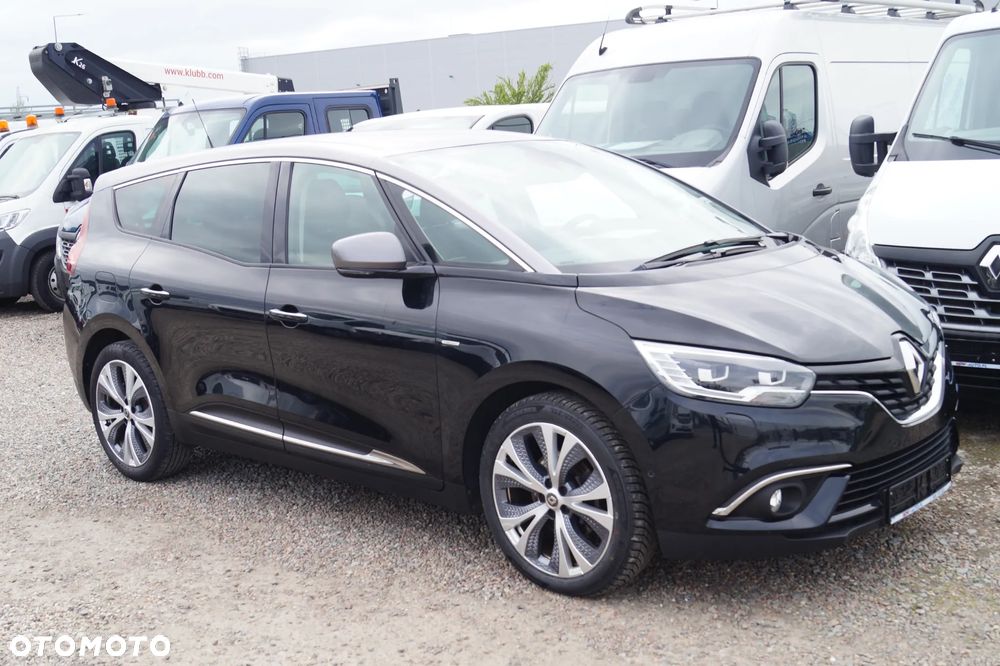 Renault Grand Scenic - 12
