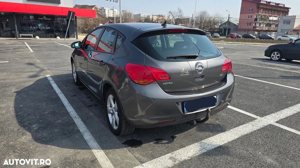 Opel Astra 1.7 CDTI - 12