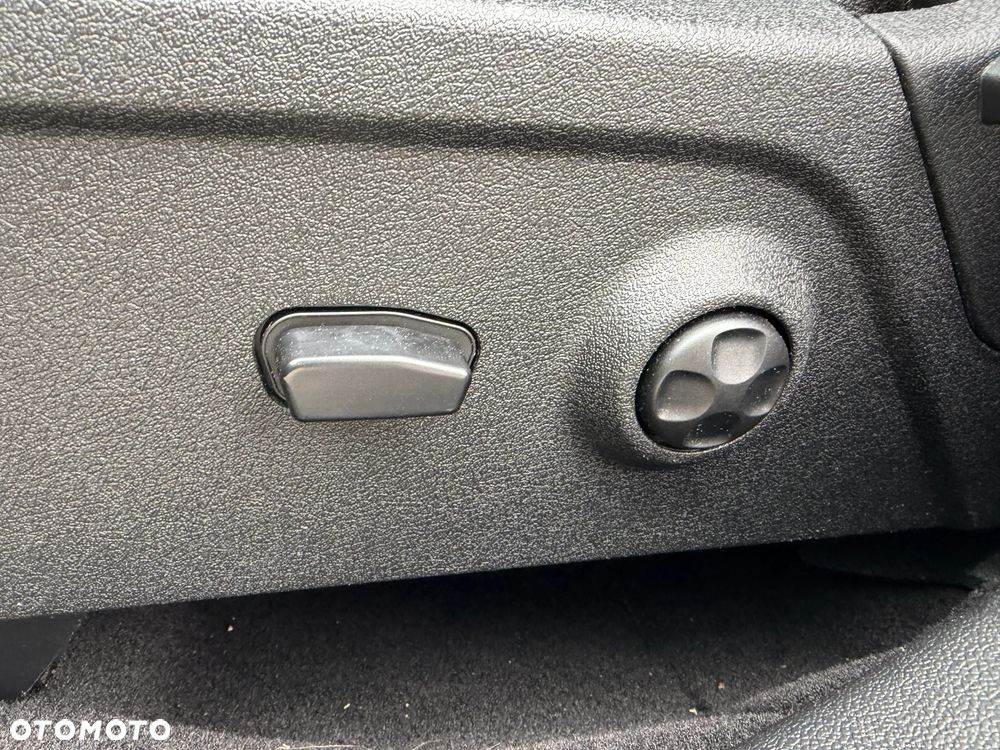 Fiat Freemont 2.0 Multijet 16V DPF Automatik Allrad Cross - 28