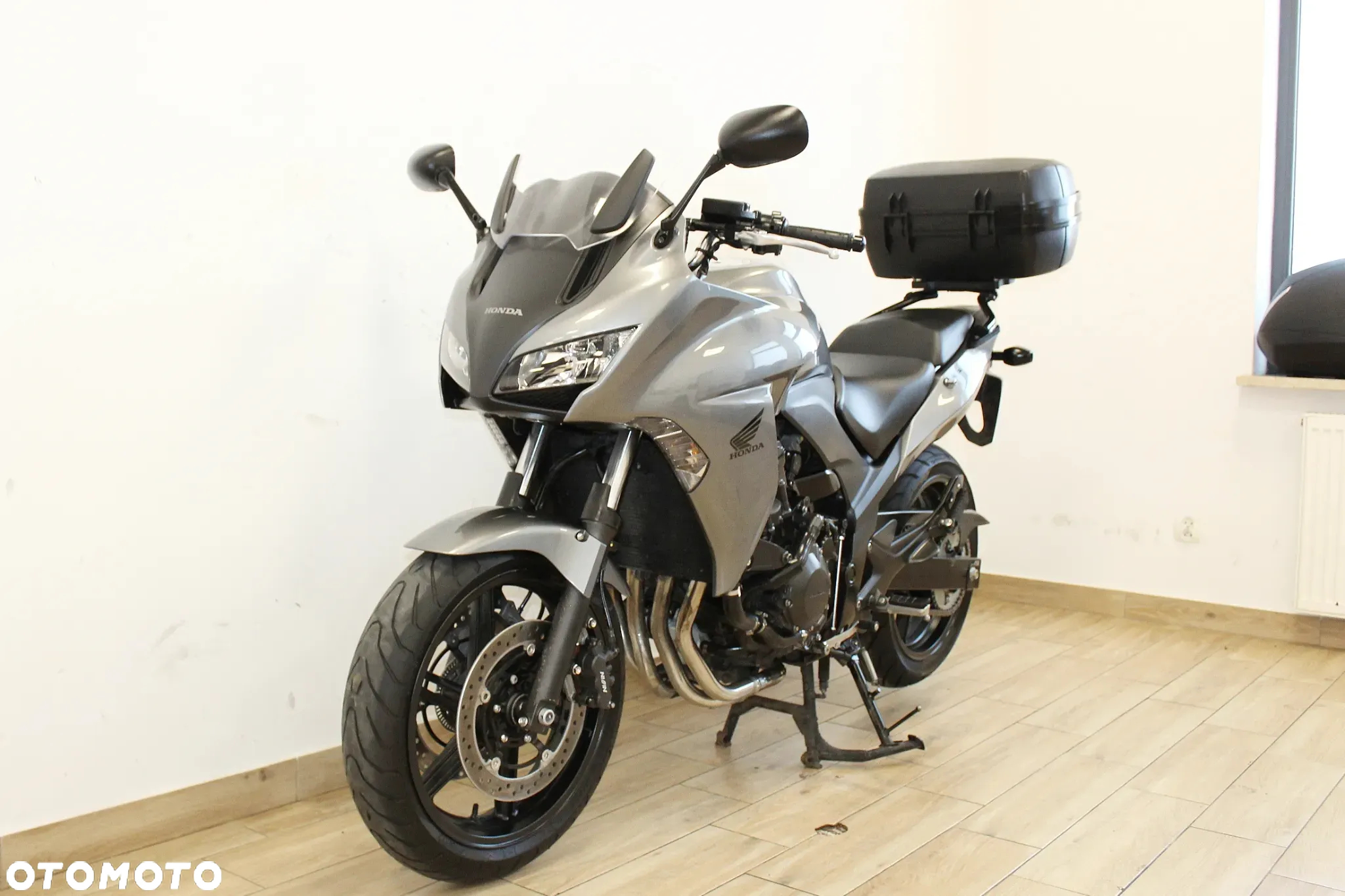 Honda CBF - 9