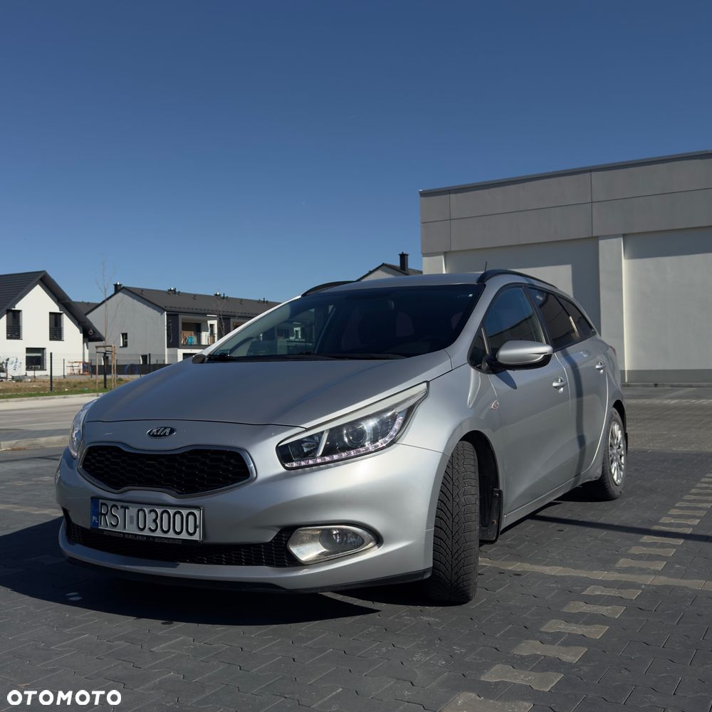 Kia Ceed - 1