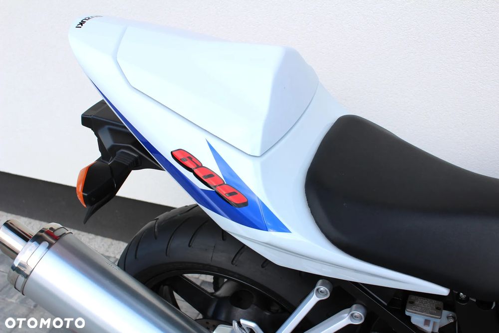 Suzuki GSX-R - 20