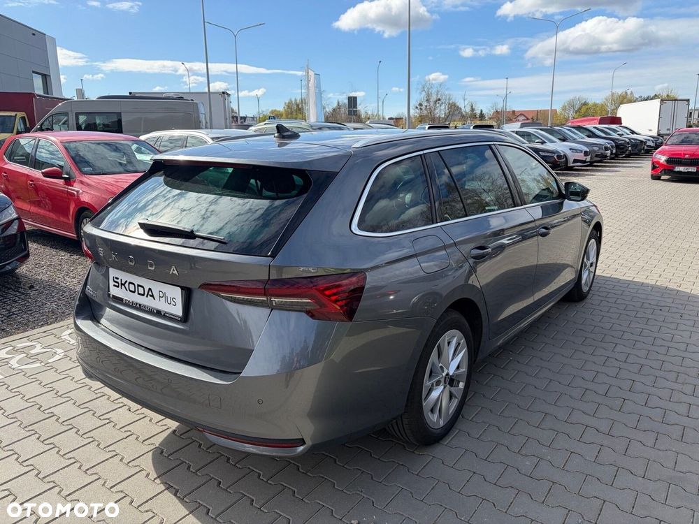 Skoda Octavia 1.5 TSI mHEV Selection DSG - 5