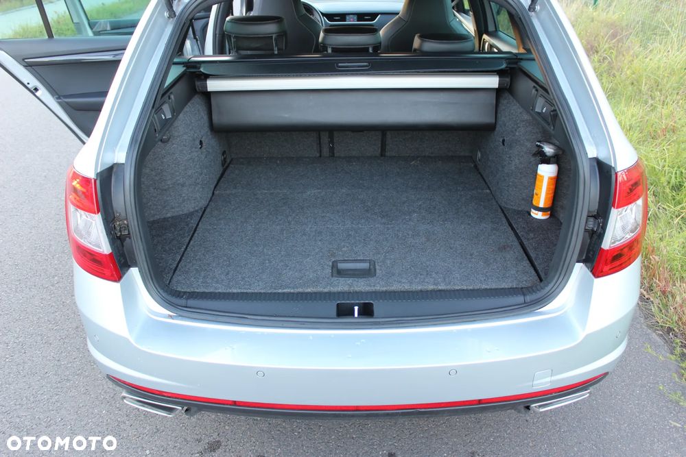 Skoda Octavia 2.0 TDI RS - 28
