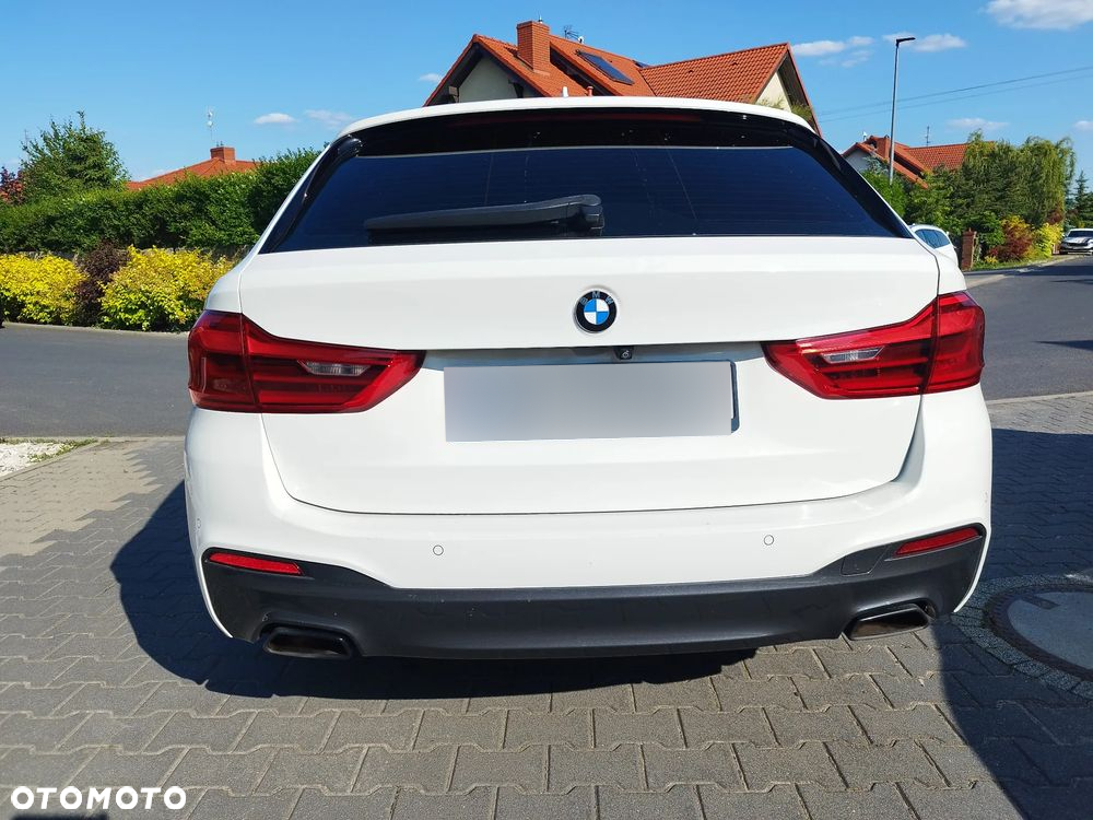 BMW Seria 5 530d xDrive M Sport sport - 9