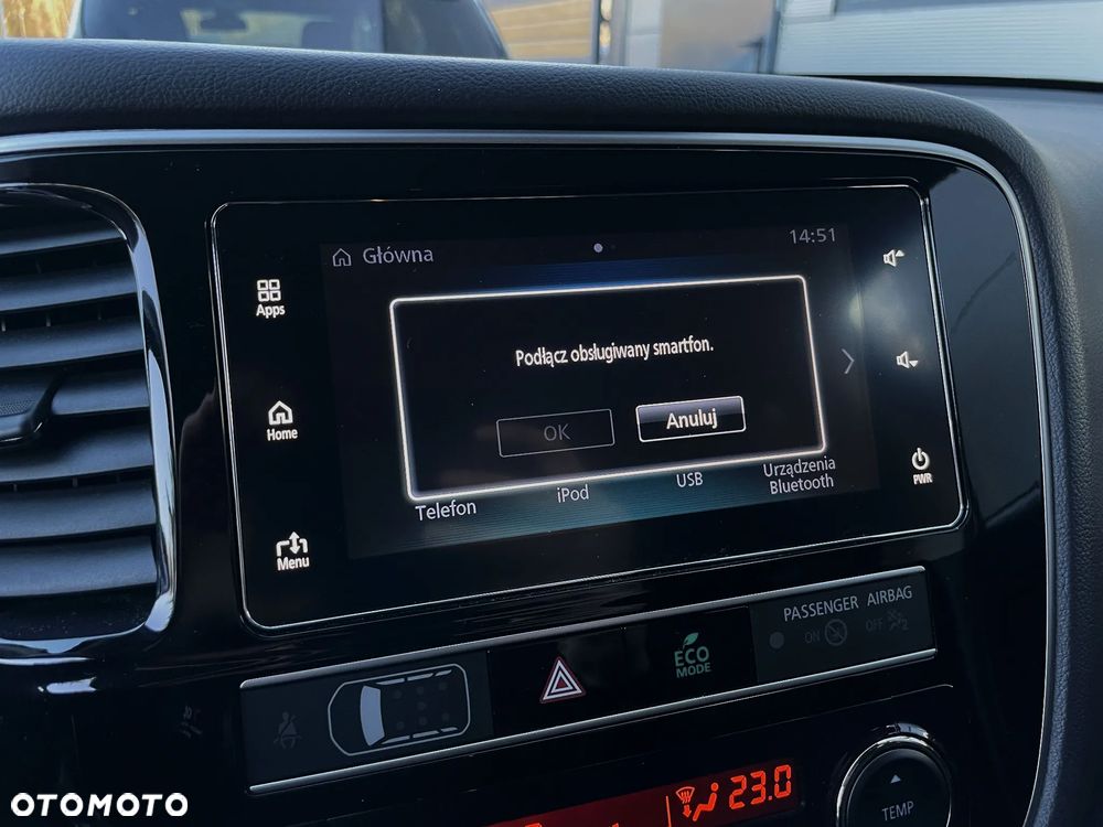 Mitsubishi Outlander 2.0 Intense + SDA 4WD CVT - 28