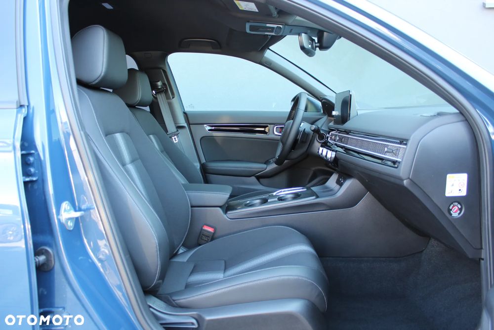 Honda Civic 2.0 i-MMD Sport CVT - 13