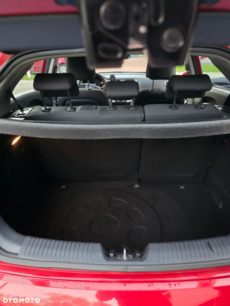 Kia Rio - 13