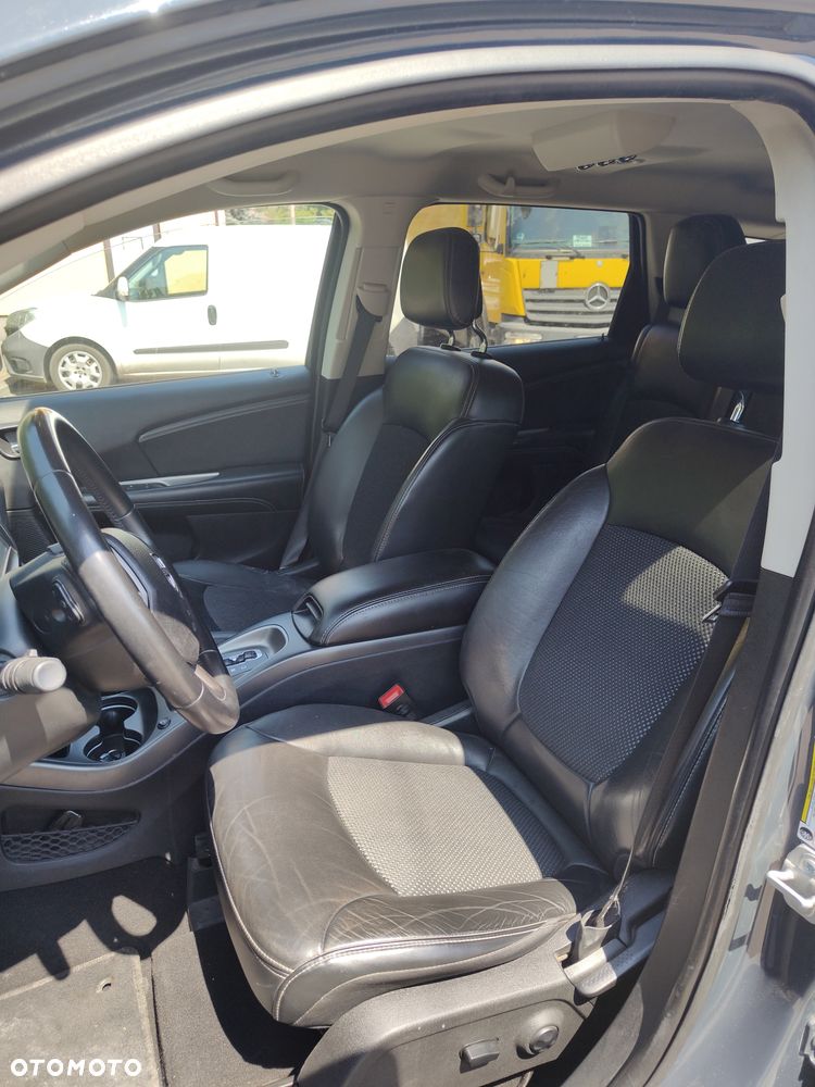 Dodge Journey - 6