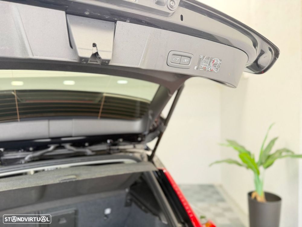 Volvo XC 40 1.5 T5 PHEV Inscription Expression - 21