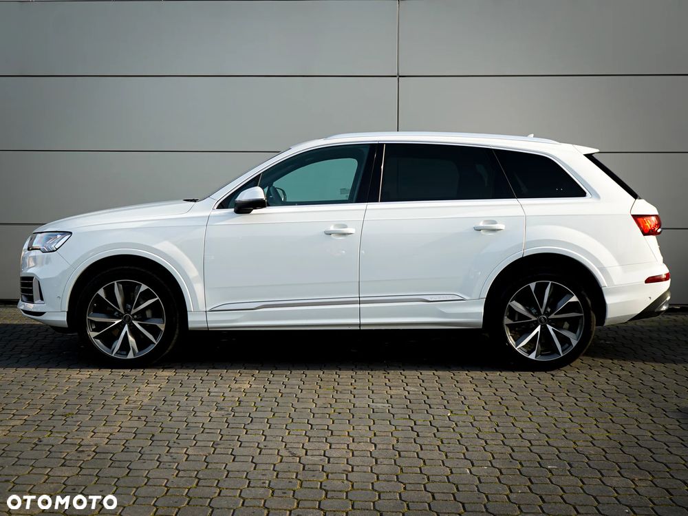 Audi Q7 55 TFSI quattro tiptronic S line - 4