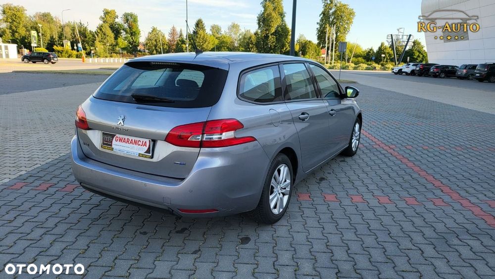 Peugeot 308 - 30