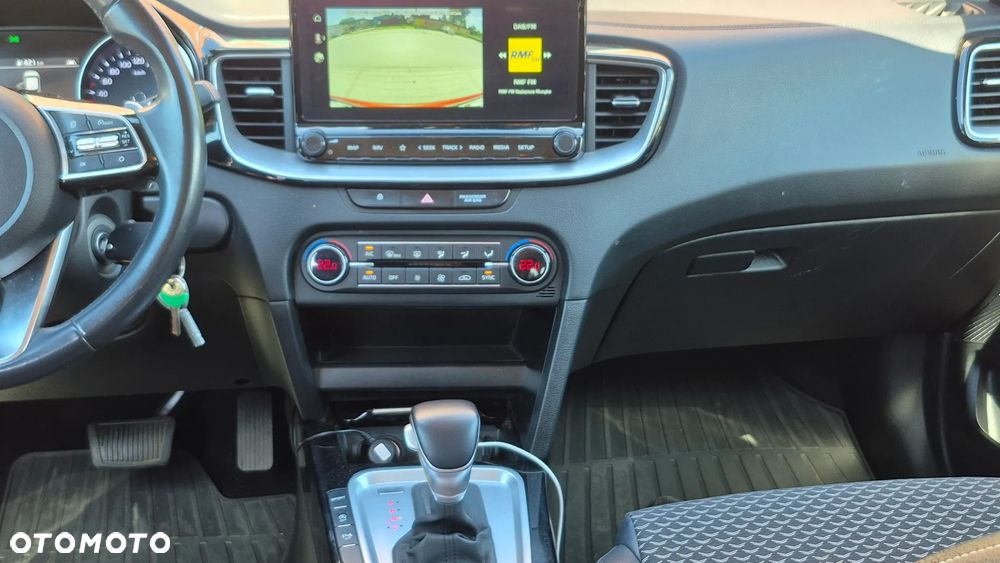 Kia XCeed 1.5 T-GDI L DCT - 4