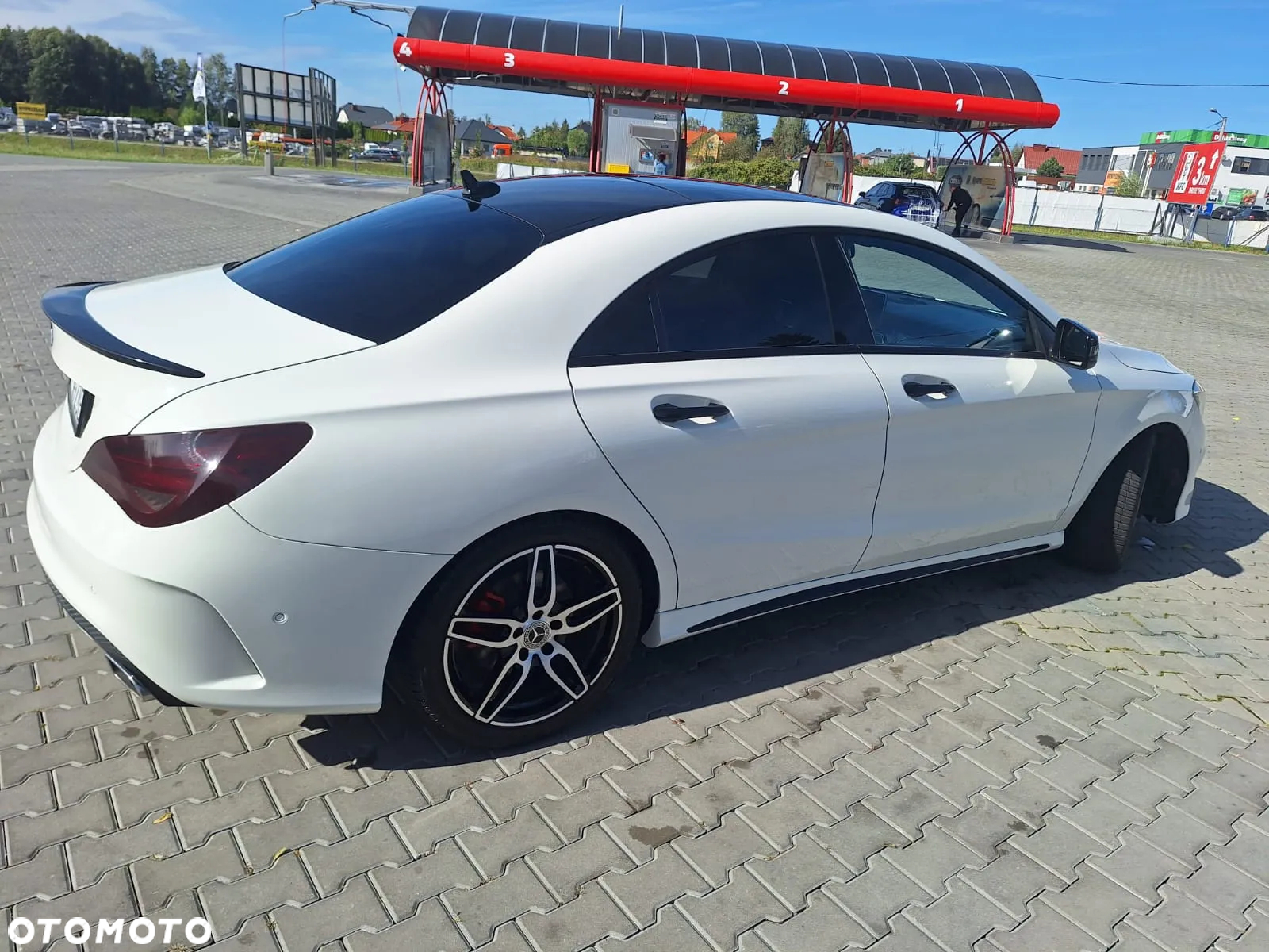Mercedes-Benz CLA 220 (CDI) d AMG Line - 4