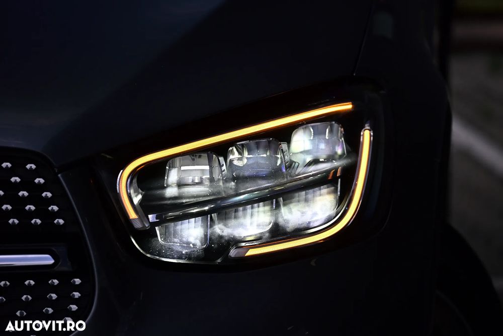 Mercedes-Benz GLC Coupe 220 d 4Matic 9G-TRONIC AMG Line Plus - 26