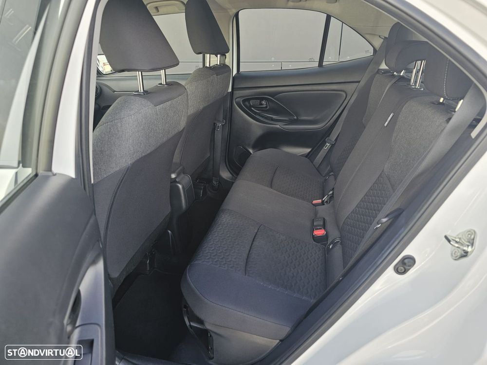 Toyota Yaris Cross 1.5 HDF Comfort Plus - 10