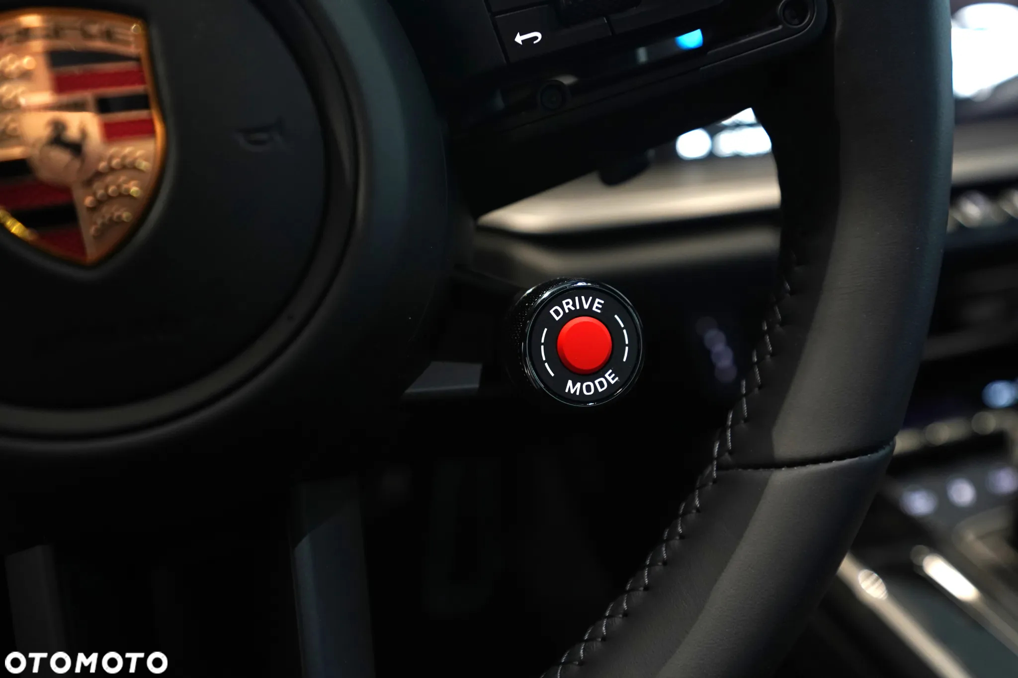 Porsche 911 Carrera S - 16