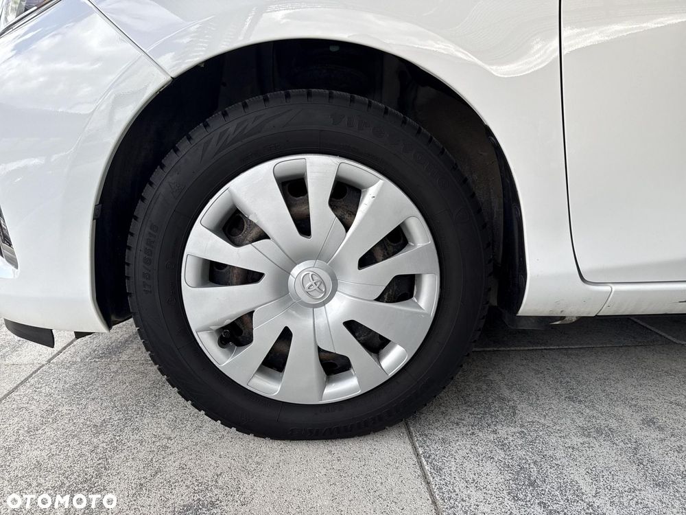 Toyota Yaris - 19