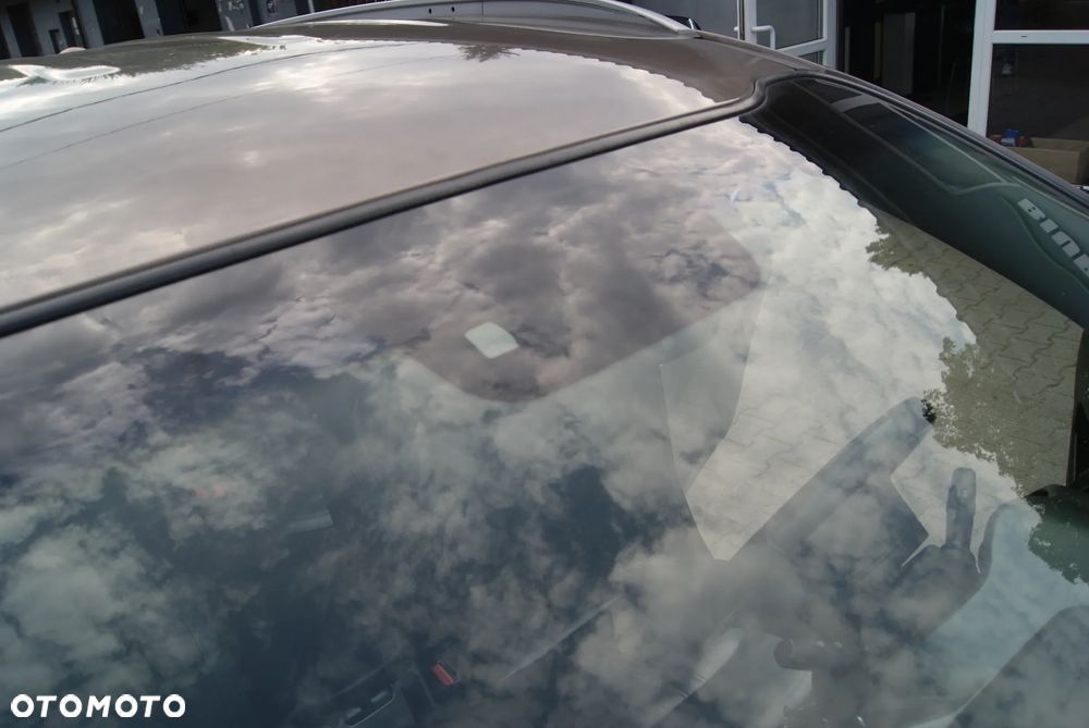 Kia Sportage 1.7 CRDI XL 2WD - 11