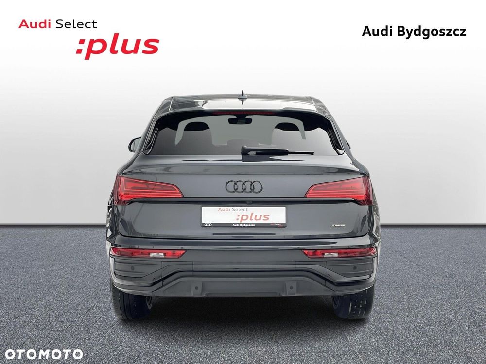 Audi Q5 Sportback - 4