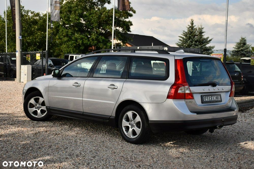 Volvo V70 2.0 Kinetic - 25