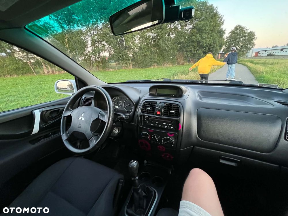 Mitsubishi Space Star 1.6 Comfort - 11