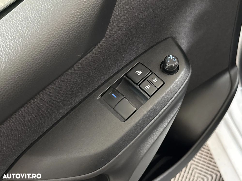 Toyota Yaris - 14