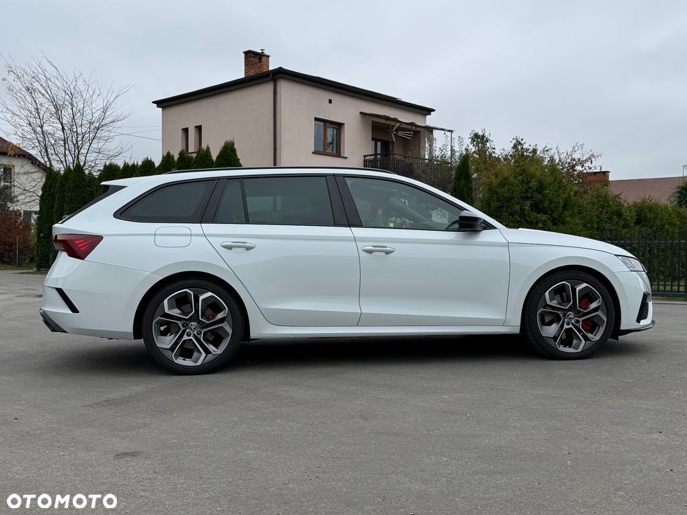 Skoda Octavia 2.0 TSI RS DSG - 5