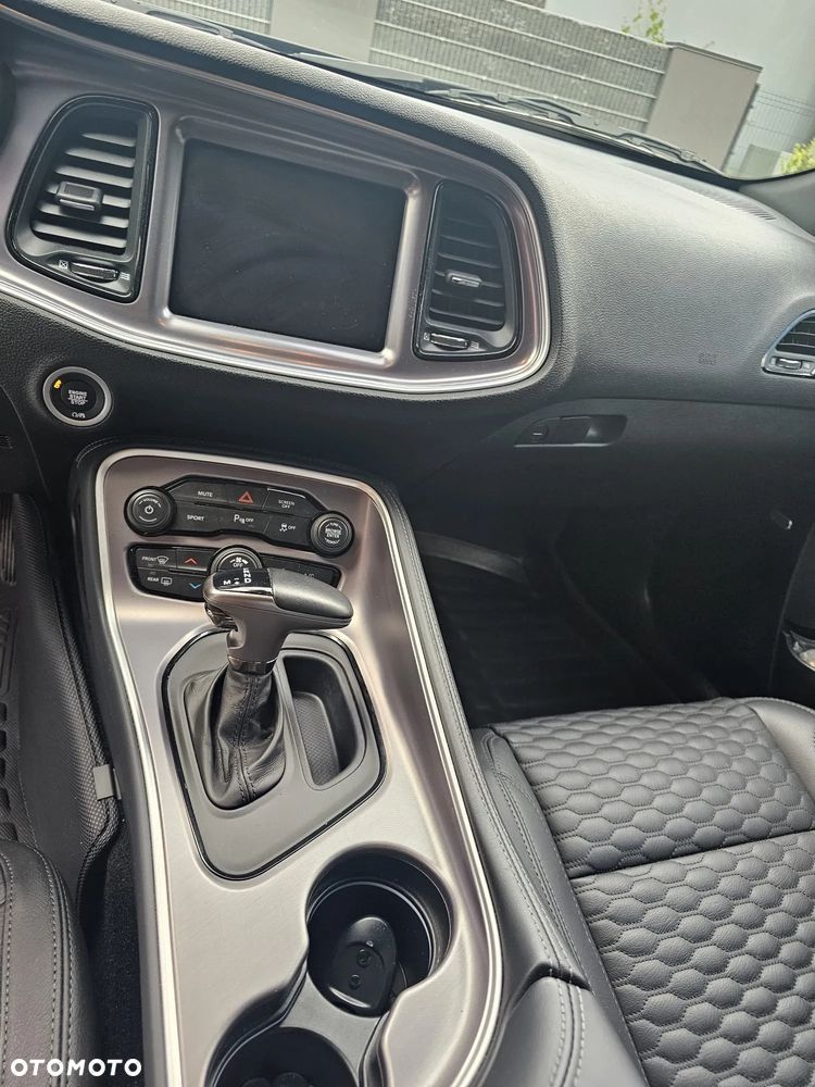 Dodge Challenger 3.6 SXT - 9