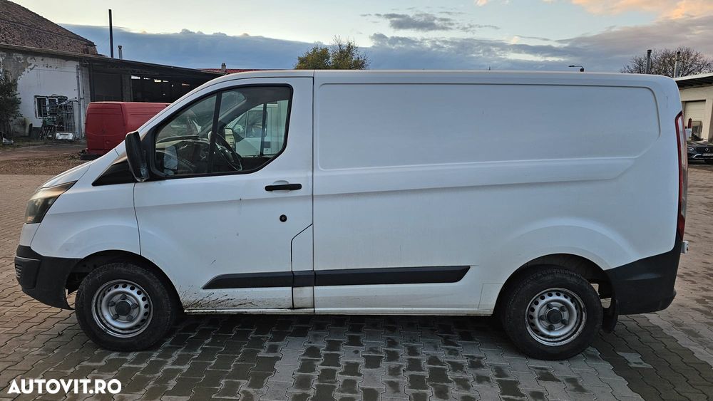 Ford TRANSIT CUSTOM - 7