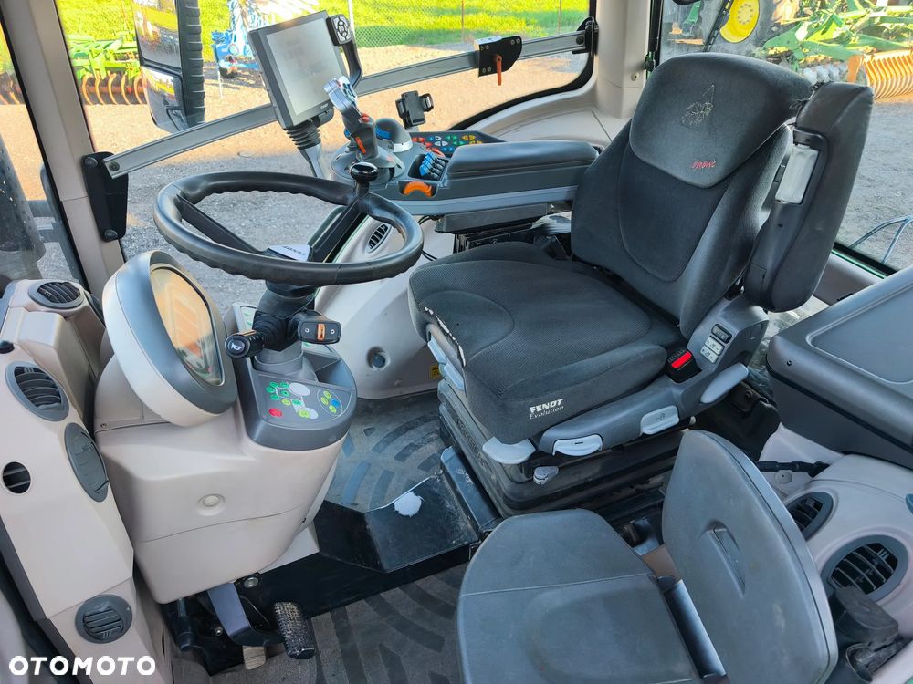 Fendt 828 Vario Profi Plus - 8