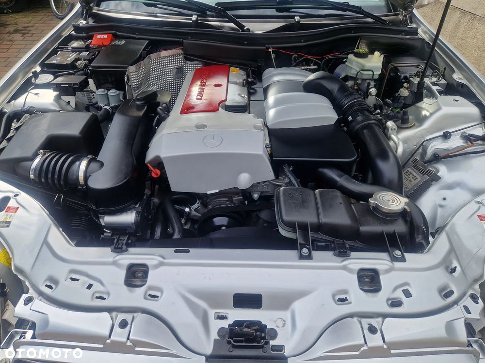 Mercedes-Benz SLK - 40