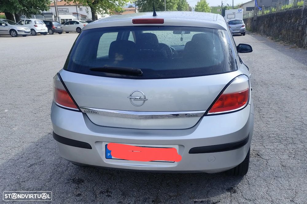 Opel Astra 1.3 CDTI Cosmo - 3