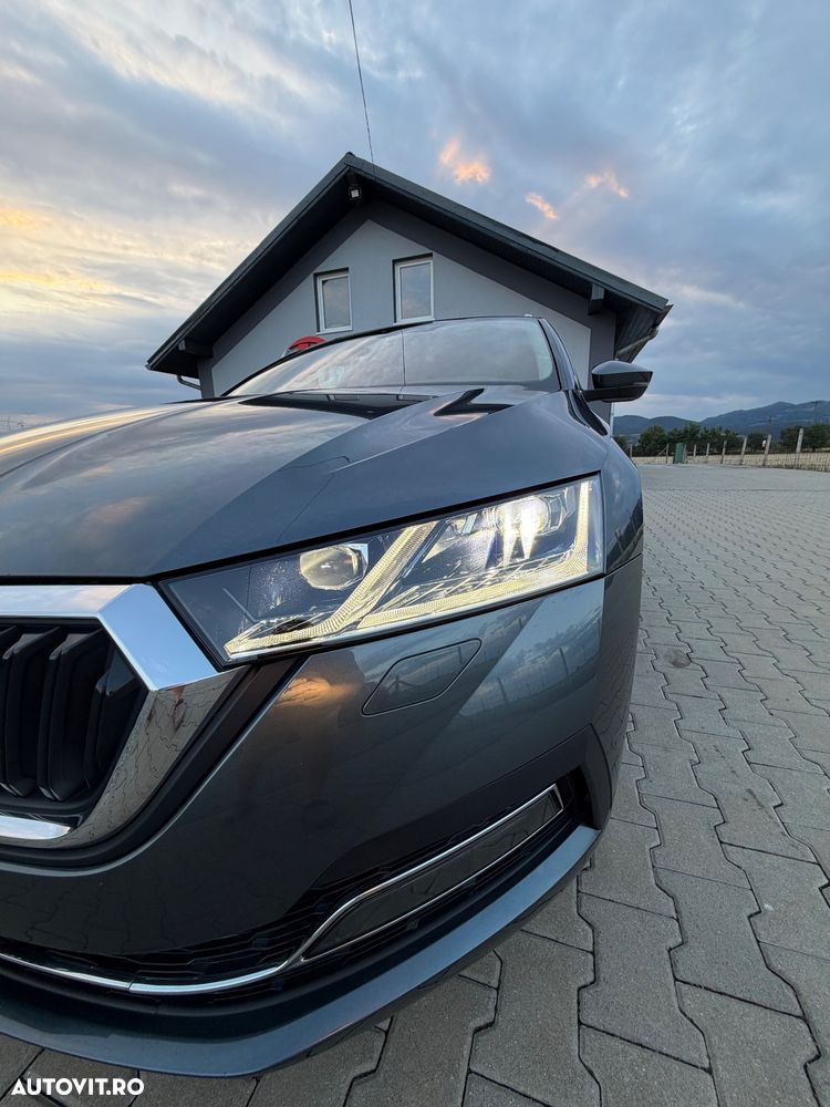 Skoda Octavia 2.0 TDI (Green tec) DSG Style - 27