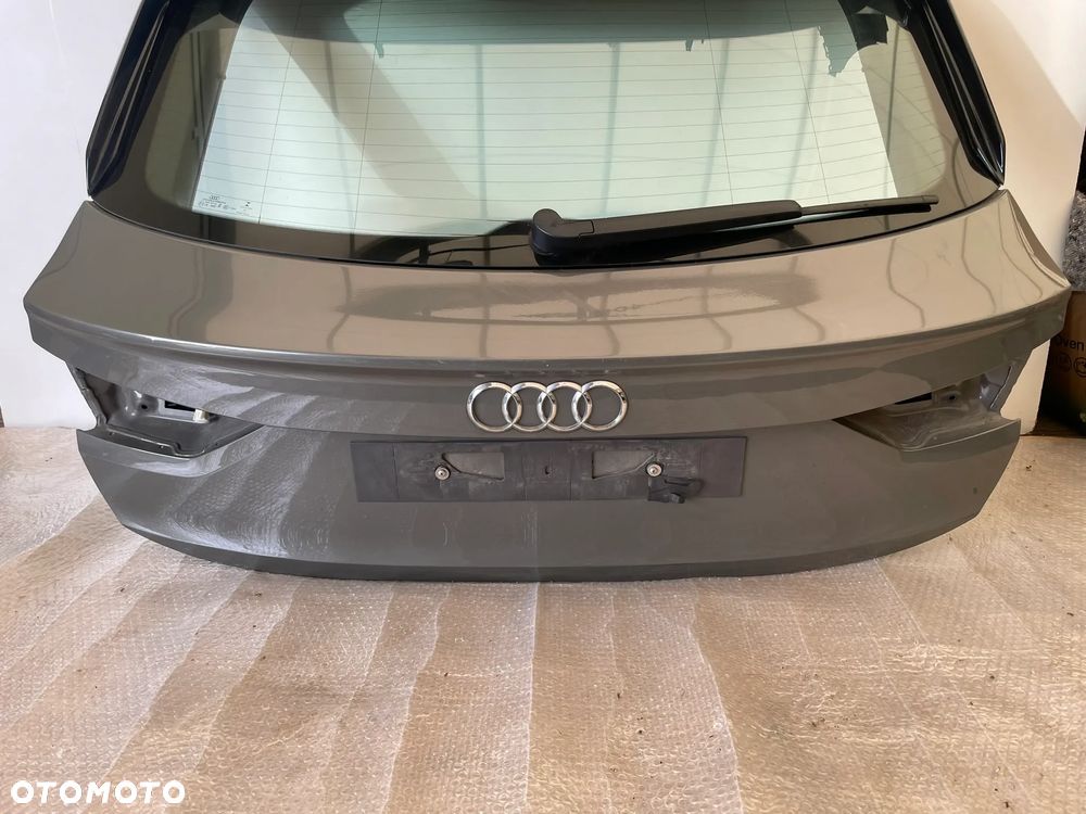 Audi Q3 83A Sportback klapa tył tylna LX7G - 2