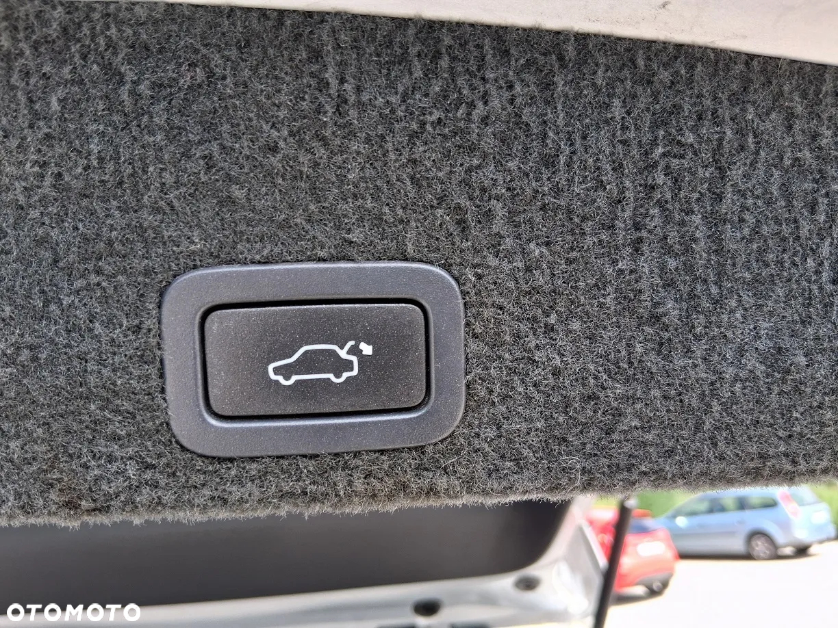 Volvo XC 60 D5 AWD Summum - 21