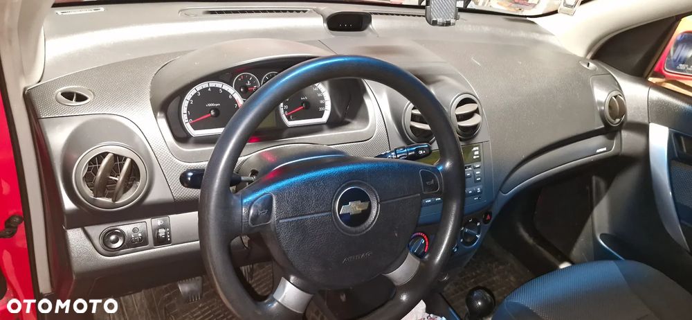 Chevrolet Aveo 1.4 16V LT - 9